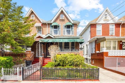 /international/us/1003-lenox-road-brooklyn-ny-110108148766/
