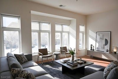 /international/us/350-s-broad-street-trenton-city-nj-110105358768/