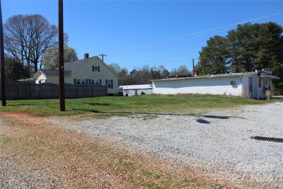 /international/us/11625-nc-801-hwy-mt-ulla-nc-110090812574/