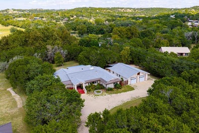 /international/us/1121-monroe-dr-kerrville-tx-110120131492/