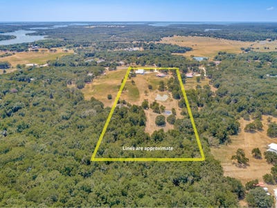 /international/us/225-county-road-286-collinsville-tx-110109984296/