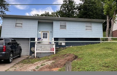 /international/us/71-ridge-road-wayne-wv-110108445080/