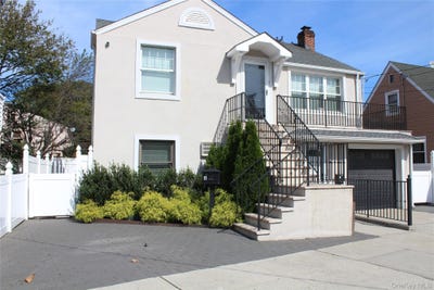 /international/us/3157-waterbury-avenue-bronx-ny-110108360966/