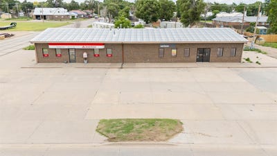 /international/us/712-west-oklahoma-ulysses-ks-110100471417/
