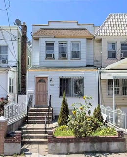 /international/us/90-28-78th-street-woodhaven-ny-110100751506/