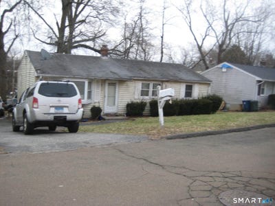 /international/us/46-ogden-street-west-haven-ct-110106916165/