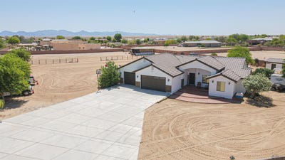/international/us/4527-e-county-15-st-yuma-az-110108266187/