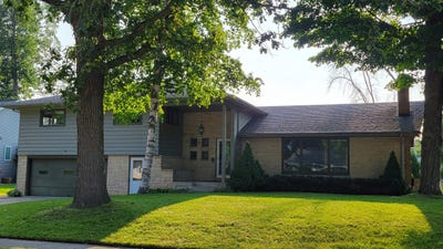 /international/us/1409-arden-lane-manitowoc-wi-110101291842/