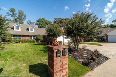 /international/us/12015-edgewater-rd-fort-smith-ar-110101096414/