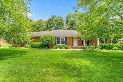 /international/us/230-crossbow-court-hopkinsville-ky-110096058907/