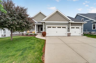 /international/us/1013-tara-lane-waunakee-wi-110108828064/