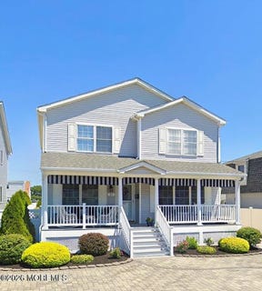 /international/us/21-jersey-city-avenue-lavallette-nj-110107586757/
