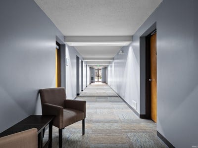 /international/us/215-e-van-buren-street-columbia-city-in-110109056843/