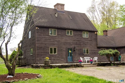 /international/us/133-fitts-road-ashford-ct-110105065581/