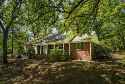 /international/us/200-dogwood-winnsboro-sc-110101136319/