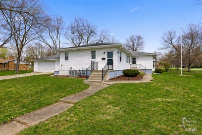 /international/us/410-s-chicago-street-rossville-il-110107076370/