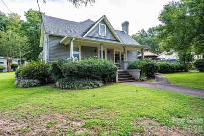 /international/us/335-harmon-street-forest-city-nc-110106787204/
