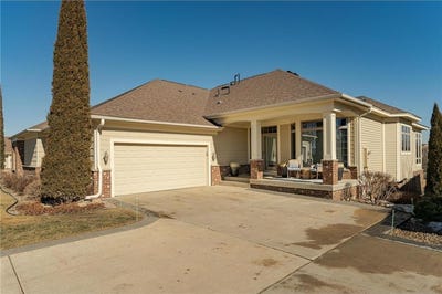/international/us/914-somerby-parkway-ne-byron-mn-110107730044/