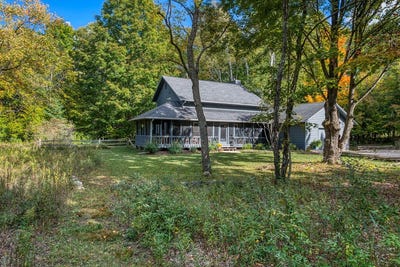 /international/us/2950-gibraltar-rd-fish-creek-wi-110110405642/