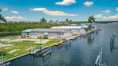 /international/us/8-galleon-way-fort-myers-beach-fl-110101178812/?lang=zh-tw