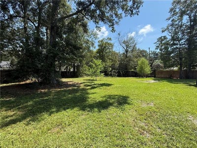 /international/us/fremaux-avenue-slidell-la-110119926053/