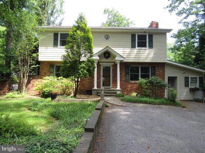 /international/us/2644-queen-anne-cir-annapolis-md-110108410078/