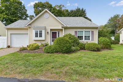 /international/us/2-silverbrook-lane-clinton-ct-110110255077/
