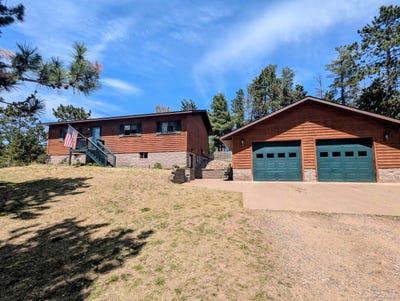 /international/us/244-candace-drive-marquette-mi-110108665028/