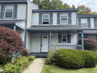/international/us/221-lyman-meadow-hinesburg-vt-110101067769/