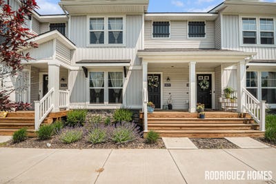 /international/us/6678-s-square-lane-rockford-mi-110100210055/