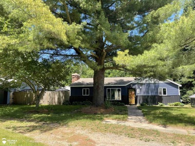 /international/us/494-w-barnes-lake-road-columbiaville-mi-110106622264/