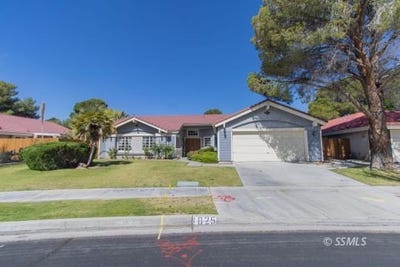 /international/us/1025-n-heritage-dr-ridgecrest-ca-110108696490/