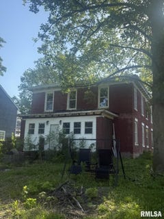 /international/us/218-s-ida-street-lacon-il-110107956130/