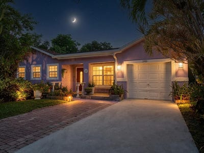 /international/us/1900-sw-87th-avenue-north-lauderdale-fl-110109209857/
