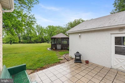 /international/us/264-hopewell-avenue-mount-jackson-va-110099578976/