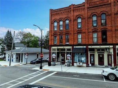 /international/us/27-shethar-street-hammondsport-ny-110107868503/