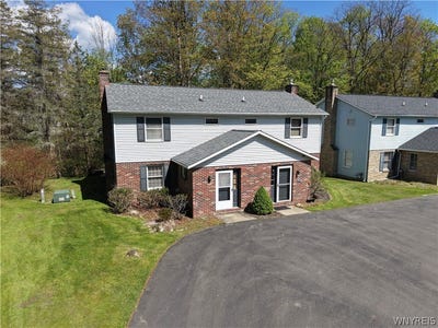 /international/us/1-lincoln-drive-ellicottville-ny-110107988062/