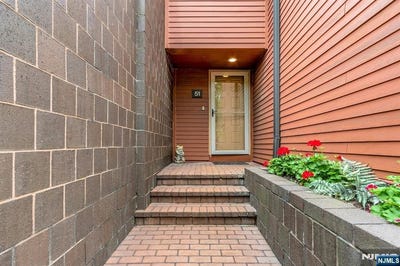 /international/us/51-hidden-ledge-road-englewood-nj-110108452175/