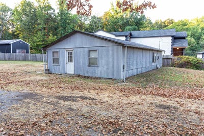 /international/us/8601-arch-st-pike-little-rock-ar-110109959122/
