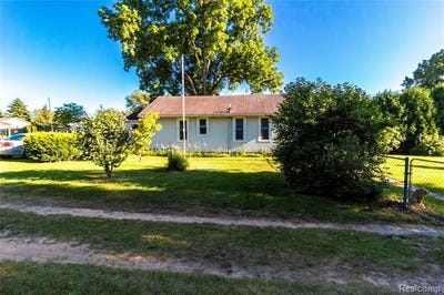 /international/us/9030-washburn-road-columbiaville-mi-110101195597/