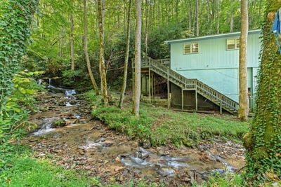 /international/us/1000-cane-creek-rd-sylva-nc-110120496726/