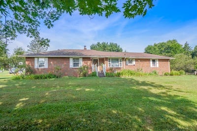 /international/us/5920-renninger-road-new-franklin-oh-110101057757/