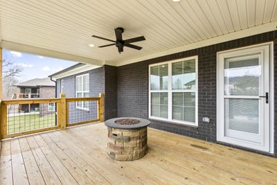 /international/us/19-clubhouse-court-taylorsville-ky-110100895615/
