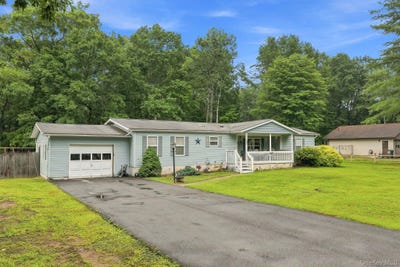 /international/us/27-delaware-drive-sparrowbush-ny-110119494887/