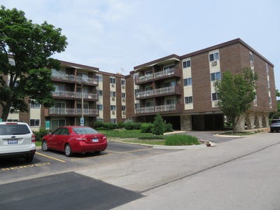 /international/us/lombard-il-110108333977/
