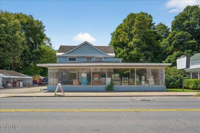 /international/us/433-lower-main-street-fort-edward-ny-110108718011/