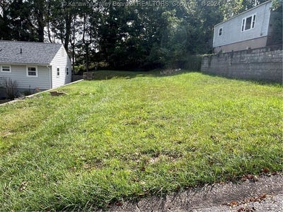 /international/us/862-hudson-street-st-albans-wv-110094342734/