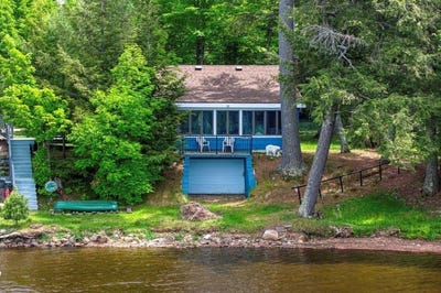 /international/us/w11508-enterprise-lake-rd-elcho-wi-110108640816/