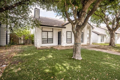 /international/us/2328-sherry-street-arlington-tx-110107659773/