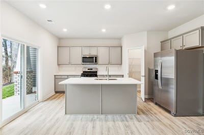 /international/us/8691-coastal-terrace-mechanicsville-va-110101223067/